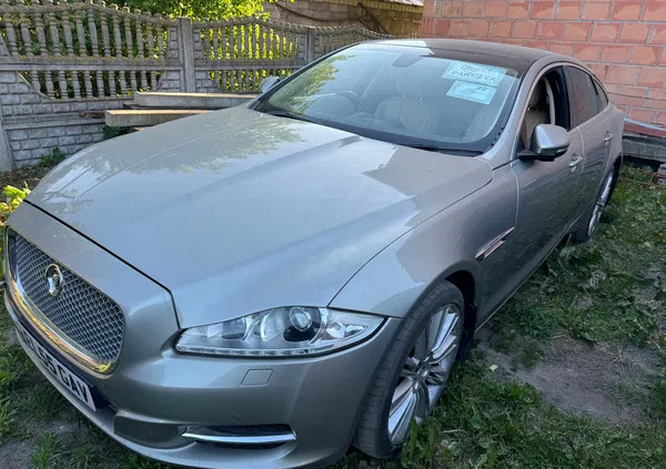 wielkopolskie Jaguar XJ cena 17956 przebieg: 160000, rok produkcji 2011 z Turek